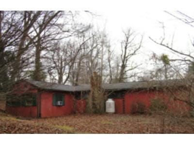 Laurel Dr for Sale