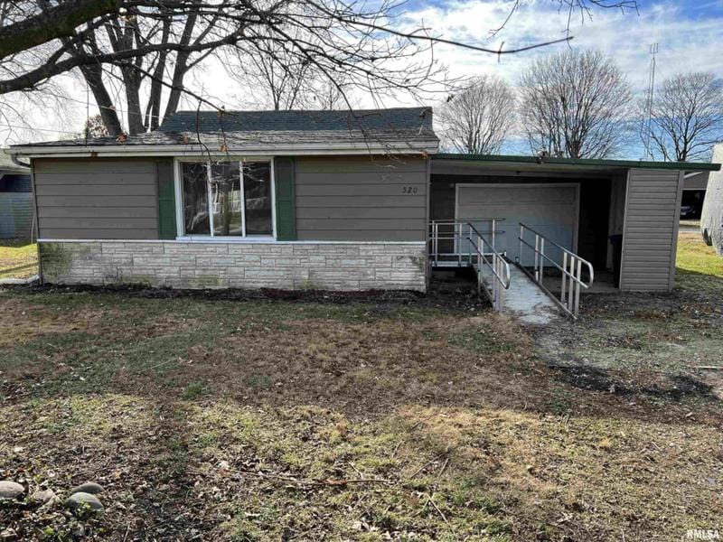 520 W OLIVE ST, Canton, IL 61520 Single Family Residence For Sale  MLS# PA1247324