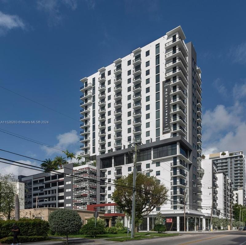 221 Southwest 12th Street, Unit 10218, Miami, FL 33130 for Rent
