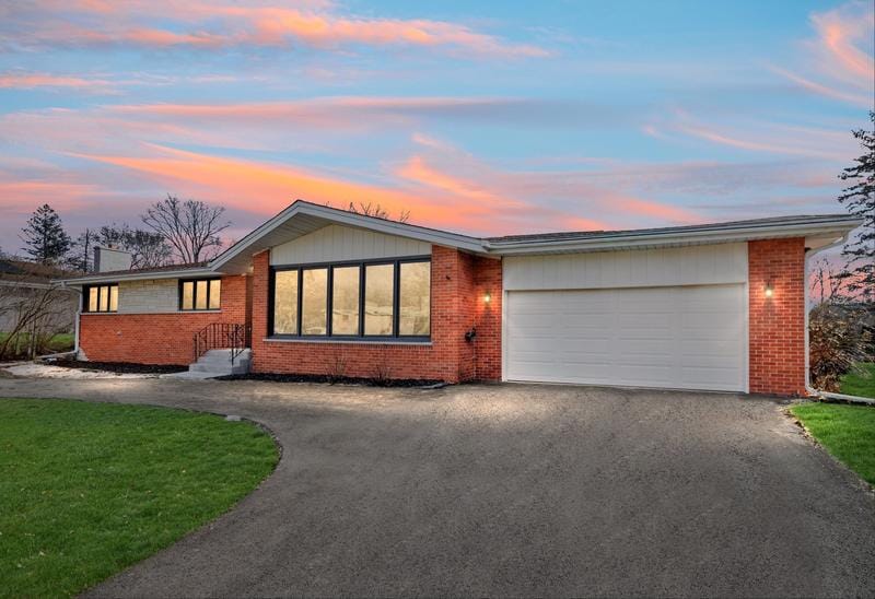 1005 61st Street, Lisle, IL 60532 for Sale