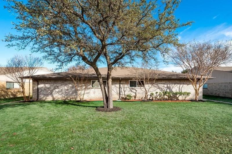 309 Candlewood Pl, Richardson, TX 75081 - MLS 20489342 for Sale