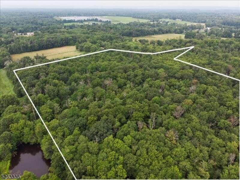 34 Goose Island Rd, Raritan, NJ 08867  619769113 for Sale