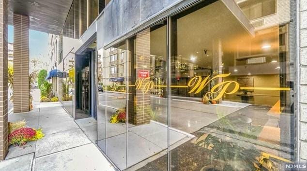316 Prospect Ave #9F, Hackensack, NJ 07601 - MLS 23036381 for Sale
