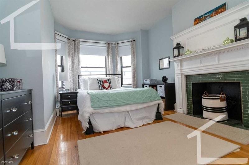 6  10 Glenville Ave for Sale