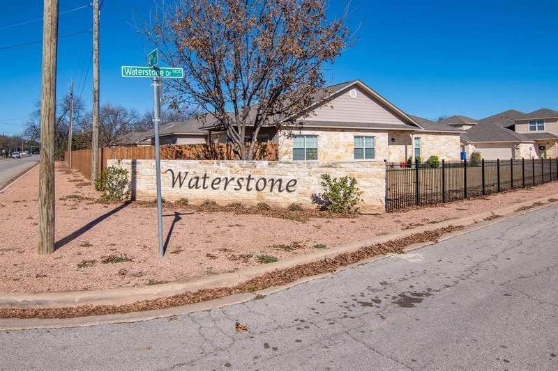 13 Units Waterstone Way, brownwood, TX 76801 for Sale