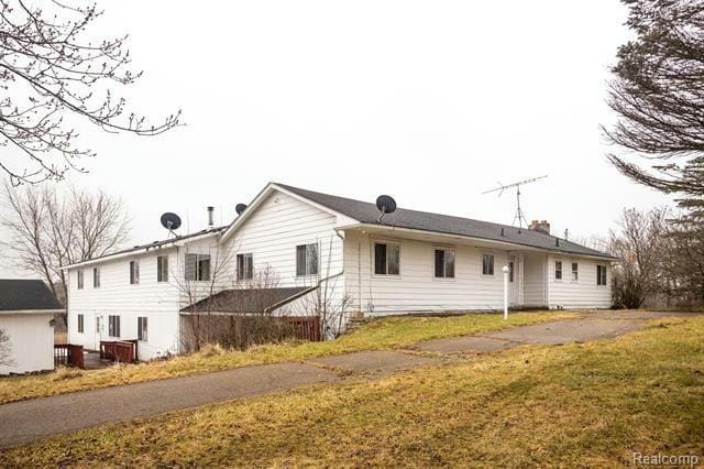 1095 HUMMER LAKE RD, Oxford, MI 48371 Single Family Residence For Sale  MLS# 20240001250