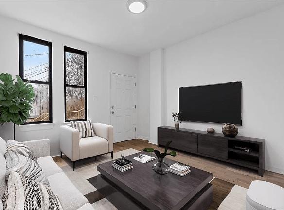1914 B St unit 1916 - Pittsburgh, PA 15212 - Home For Rent
