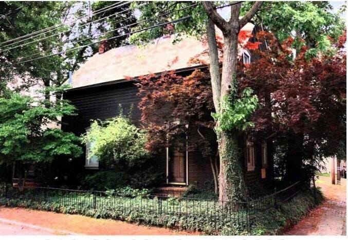 188 CONCORD PL, Columbus, OH 43206 Single Family Residence For Sale  MLS# 224002623 for Rent