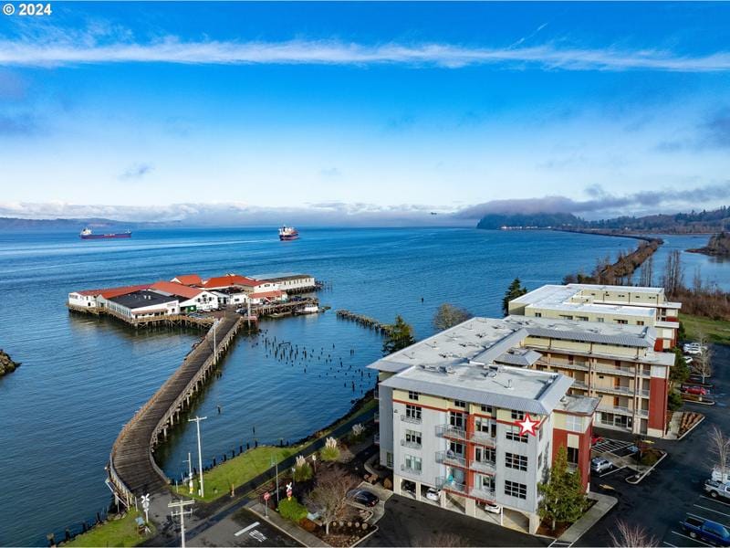 3930 Abbey LN 401A, Astoria OR 97103 for Sale