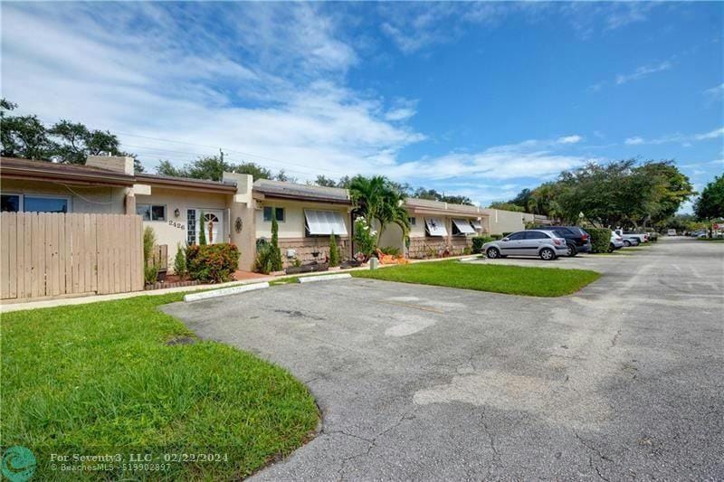 2426 N 37TH AVE # 2426, Hollywood, FL 33021 Condo/Townhouse For Sale  MLS# F10415929