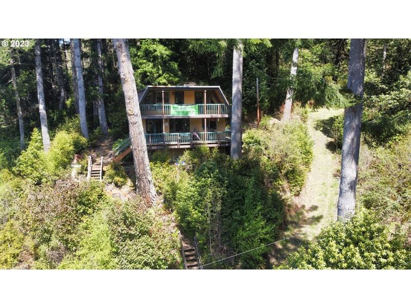 882 N TENMILE LAKE, Lakeside OR 97449 for Sale