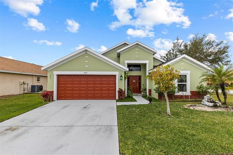 6625 Crescent Loop, Winter Haven, FL 33884 for Sale