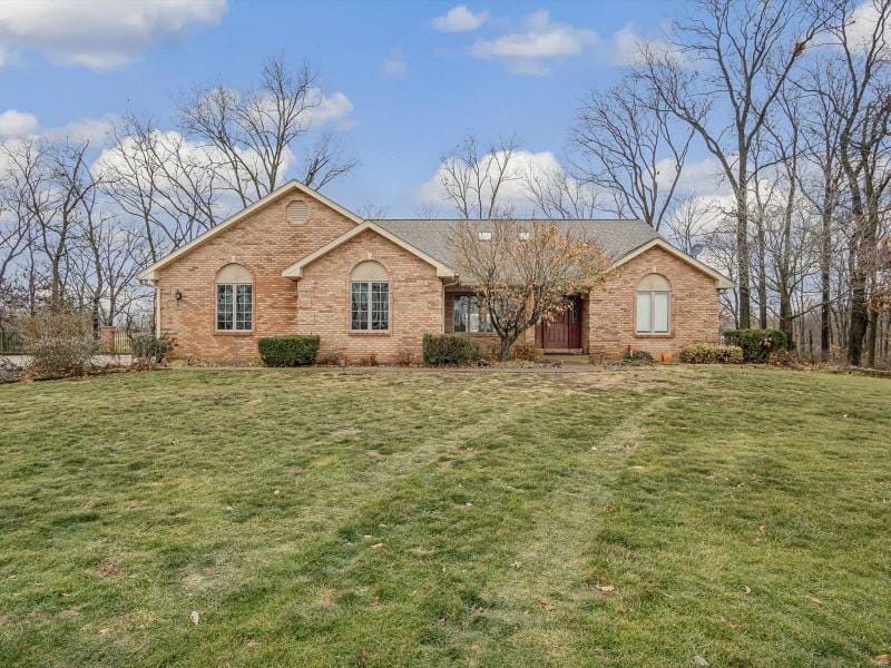 15 Eagle Lake Drive, Columbia, IL 62236 for Sale