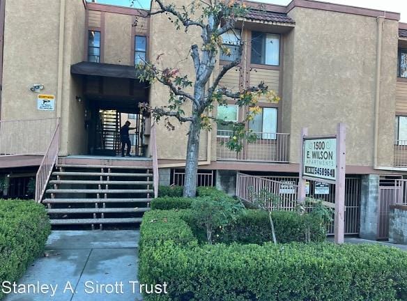 303 N Jackson St - Glendale, CA 91206 - Home For Rent