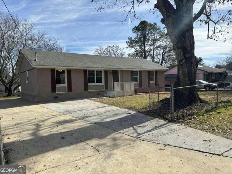 8900 YARMOUTH DR, Jonesboro, GA 30238 Single Family Residence For Sale  MLS# 10240268