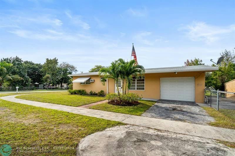 6135 CALL ST, Hollywood, FL 33024 Single Family Residence For Sale  MLS# F10420753