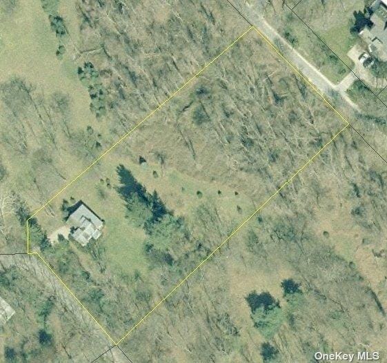 21 Hicks Lane, Sands Point, NY 11050 for Sale
