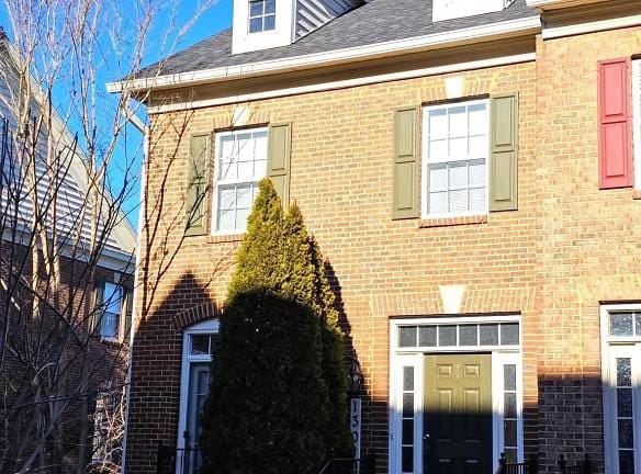 13019 St Clair Rd - Clarksburg, MD 20871 - Home For Rent