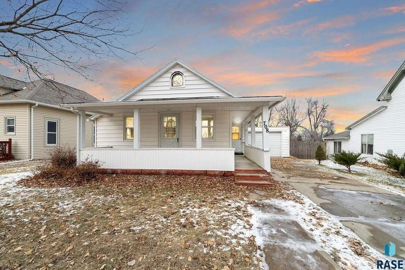 708 4th St, Garretson, SD 57030  624851411 for Sale
