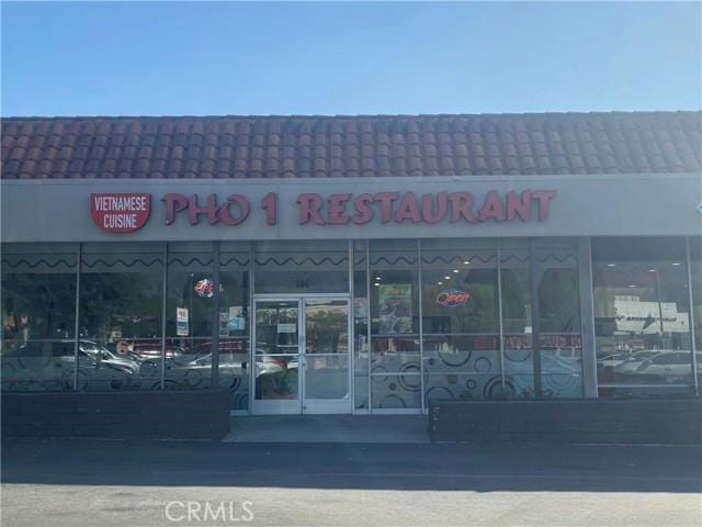 106 W FOOTHILL BLVD, Glendora, CA 91741 Business Opportunity For Sale  MLS# IG24009521