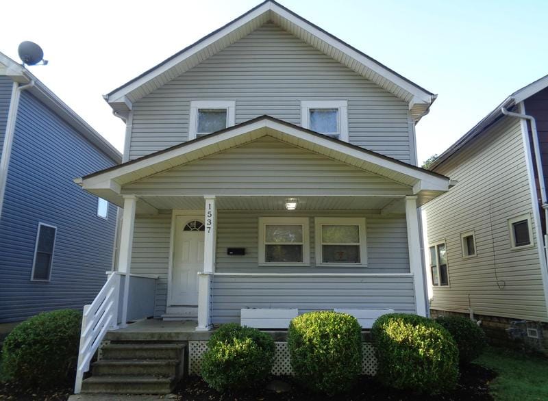 1537 Aberdeen Ave, Columbus, OH 43211 - MLS 223030842 for Sale