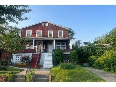 Fleetwood Ave for Sale