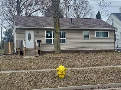 Canfield Dr for Sale