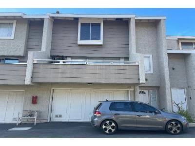 Warwick Ave for Sale