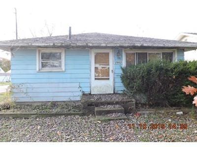 Ellis Ave NE for Sale