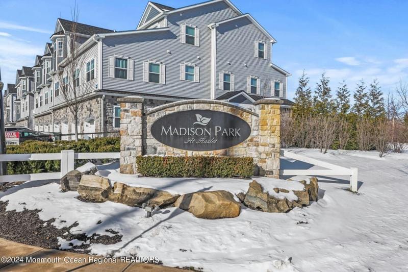 41 EMILY CT, Hazlet, NJ 07730 Condo/Townhouse For Sale  MLS# 22402137