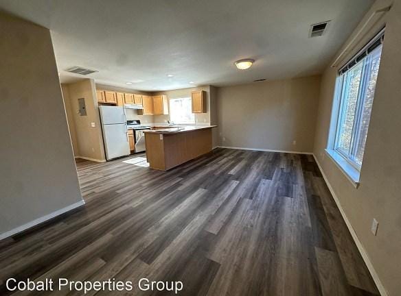 403 NE Dekalb Ave - Bend, OR 97701 - Home For Rent