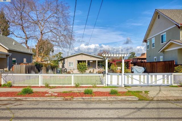 1758 5Th St, Livermore CA 94550 for Sale