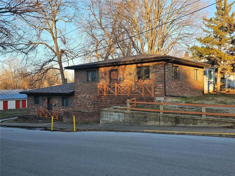 120 N 3RD ST, Ste Genevieve, MO 63670 Multi Family For Sale  MLS# 23076476