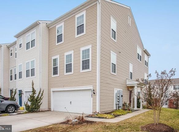 17143 Gibson Mill Rd - Dumfries, VA 22026 - Home For Rent