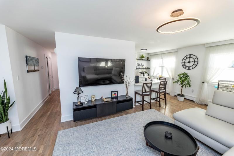 35 Manchester Court, Unit H, Freehold, NJ 07728 for Sale