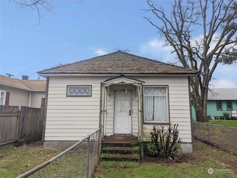 5315 South Cedar Street, Tacoma, WA 98409 for Sale
