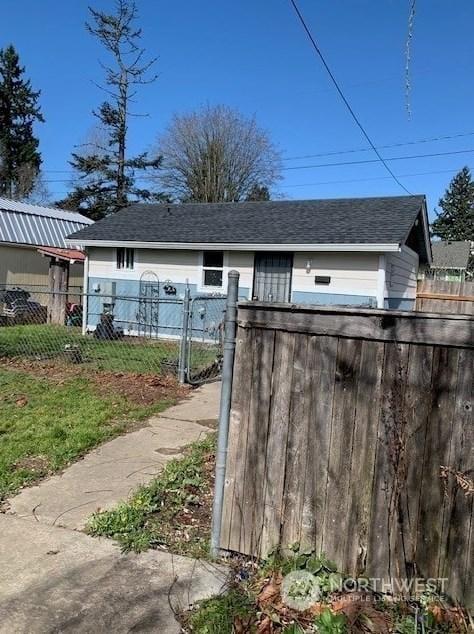 9928 Yakima Ave S, Tacoma, WA 98444 - MLS 2196165 for Sale
