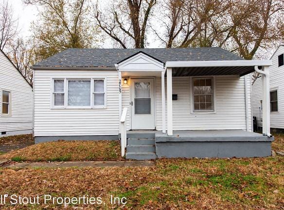2705 Algonquin Pkwy - Louisville, KY 40210 - Home For Rent
