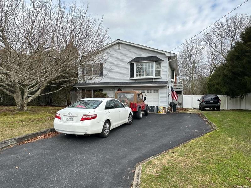 41 Pine Edge Drive, East Moriches, NY 11940 for Sale