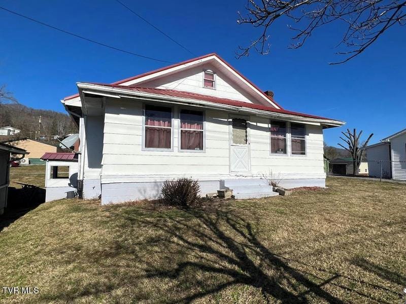 122 CALVARY ST, Pennington Gap, VA 24277 Single Family Residence For Sale  MLS# 9961909