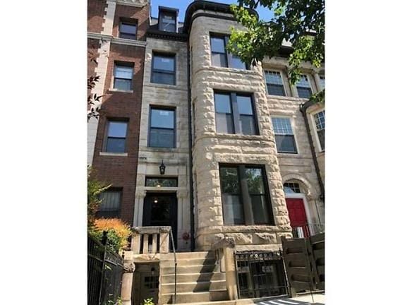 1319 Fairmont St NW unit 9 - Washington, DC 20009 - Home For Rent