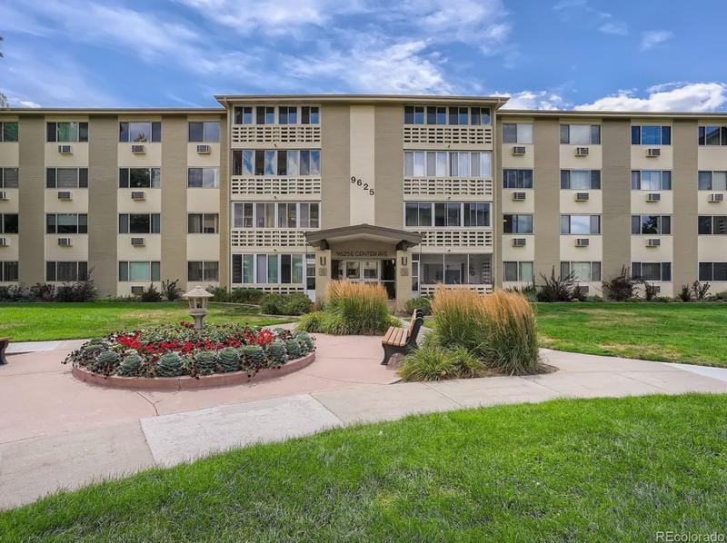 9625 E Center Ave #11D, Denver, CO 80247 - MLS 9186512 for Sale