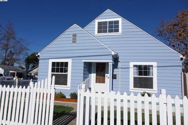 40 W madill, Antioch CA 94509 for Sale