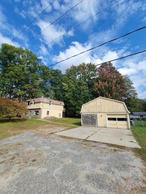 820 N CLARE AVE, Harrison Twp, MI 48625 Single Family Residence For Sale  MLS# 50124207