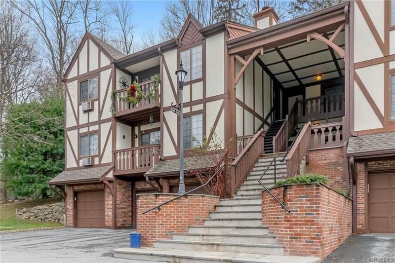 109 Foxwood Circle, Mount Kisco, NY 10549 for Sale