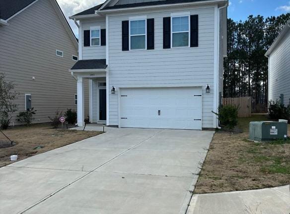 1445 Feldspar Ct - Augusta, GA 30909 - Home For Rent