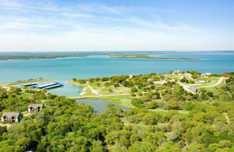 7007 Golf Drive, Whitney, TX 76692 for Sale