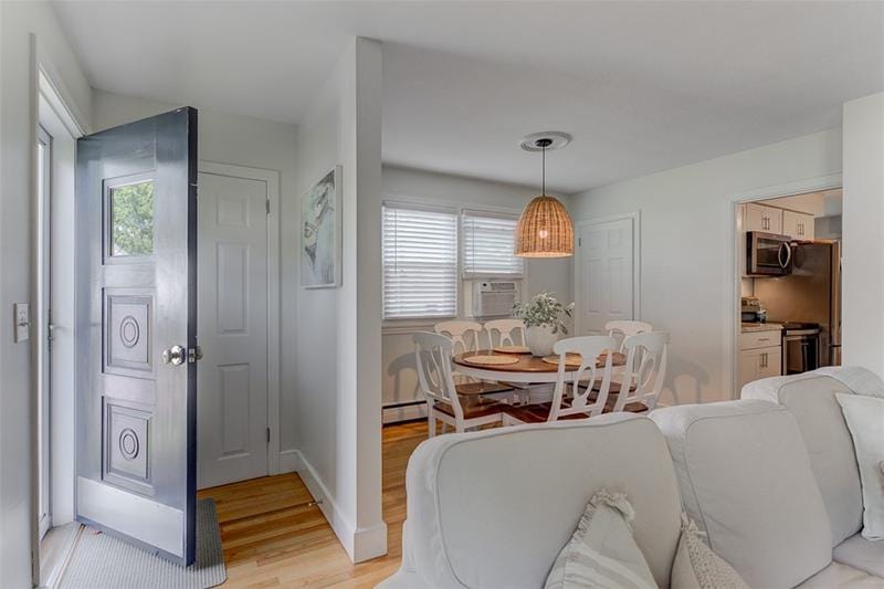 12 Sherwood Road, Middletown, RI 02842 for Rent