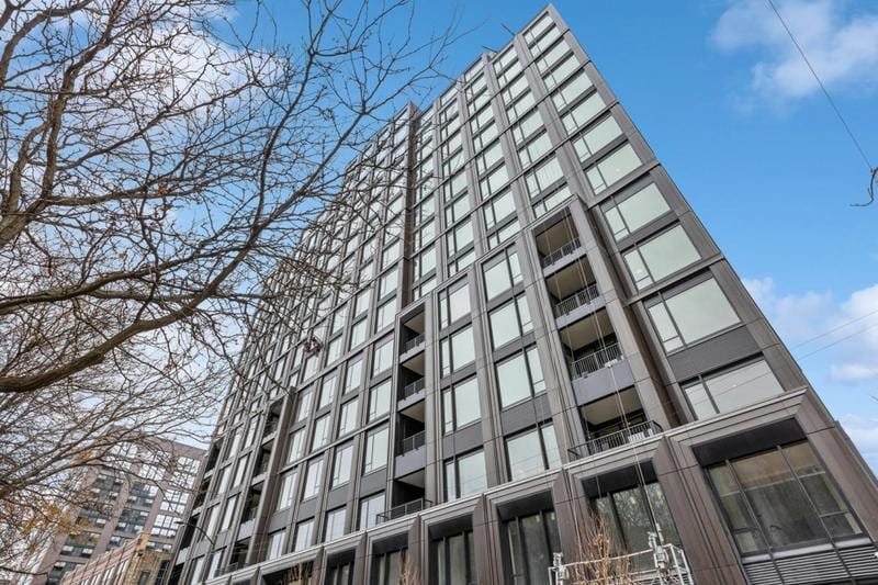 21 N MAY ST # 703, Chicago, IL 60607 Duplex For Sale  MLS# 11937985