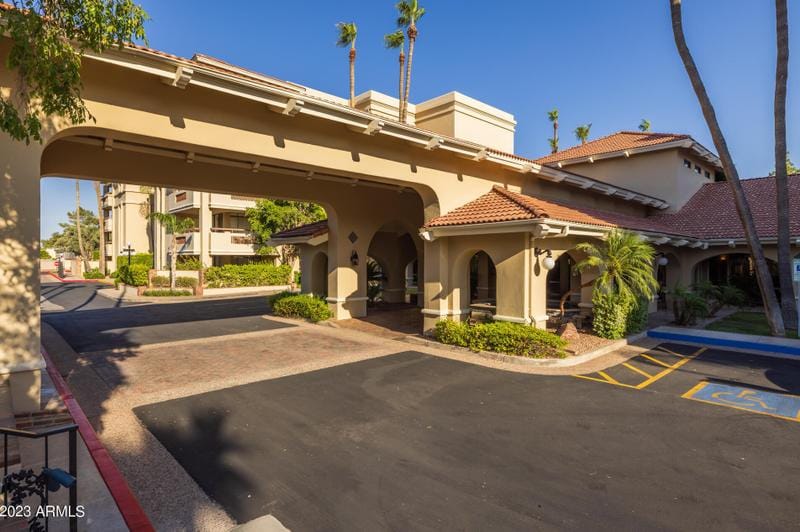 4200 N Miller Rd #305, Scottsdale, AZ 85251 - MLS 6627716 for Sale